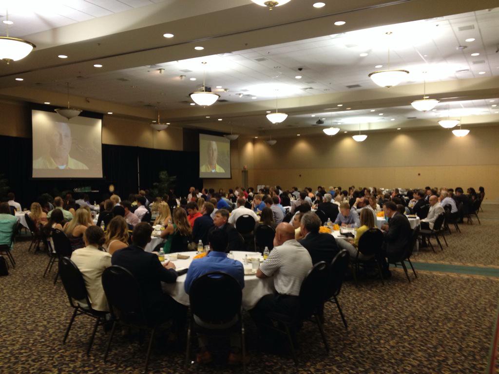 BillMcGillis's tweet photo. Student-Athlete academic honors dinner tonight. One of the great nights of the year for @USMGoldenEagles! http://t.co/9c3PBnoK44