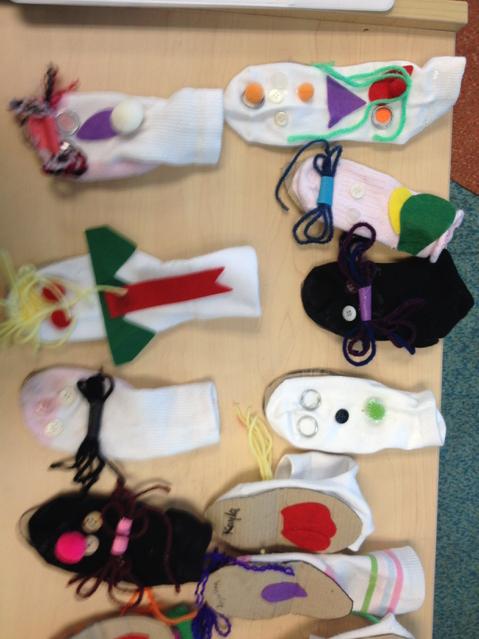 toniwithaneye's tweet photo. Sock puppets are a great way to use old socks. http://t.co/pSTh5VJyNM