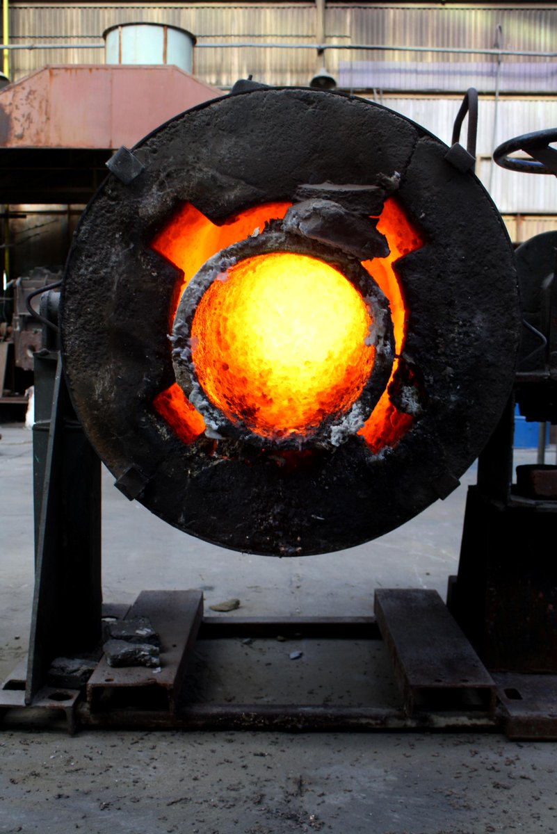 Managed to take this awesome shot of the furnace when it was tilted yesterday