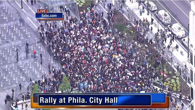 _saveyoursorrys's tweet photo. We gotta show Philly some type of respect ! #Finally #phillytobaltimore http://t.co/jvgHdKgTwD