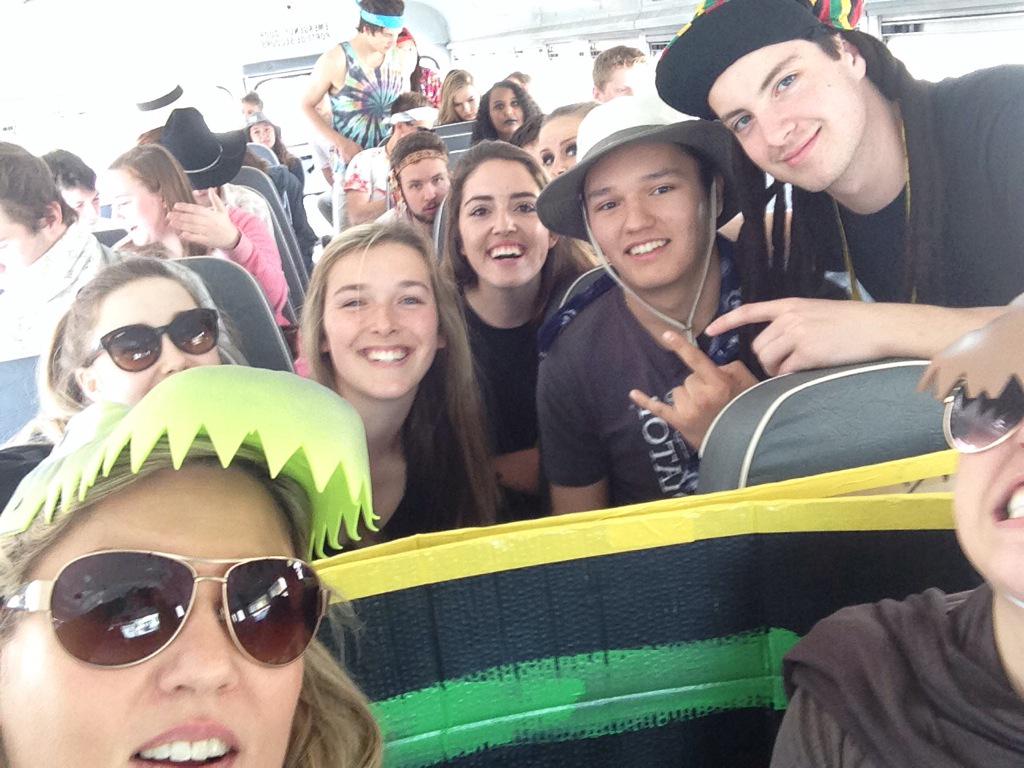 JackieGroat's tweet photo. @aberdeenhallPS @SteveA99 Just a few pics from today's Amazing Grad Scavenger Hunt! #AHGrad2015 #ahpschat http://t.co/DRvzDyCYhA