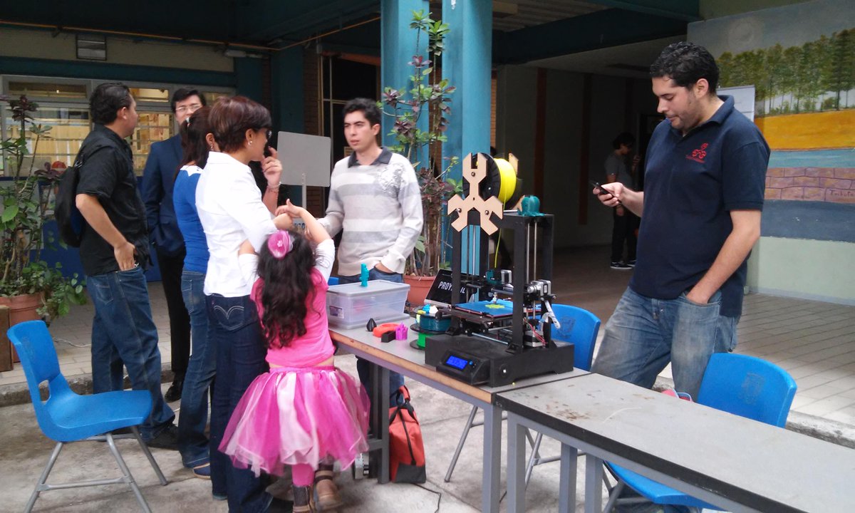 SiladinAzcapo's tweet photo. MÁS IMÁGENES DEL FORO http://t.co/FbkcMFR3tV
