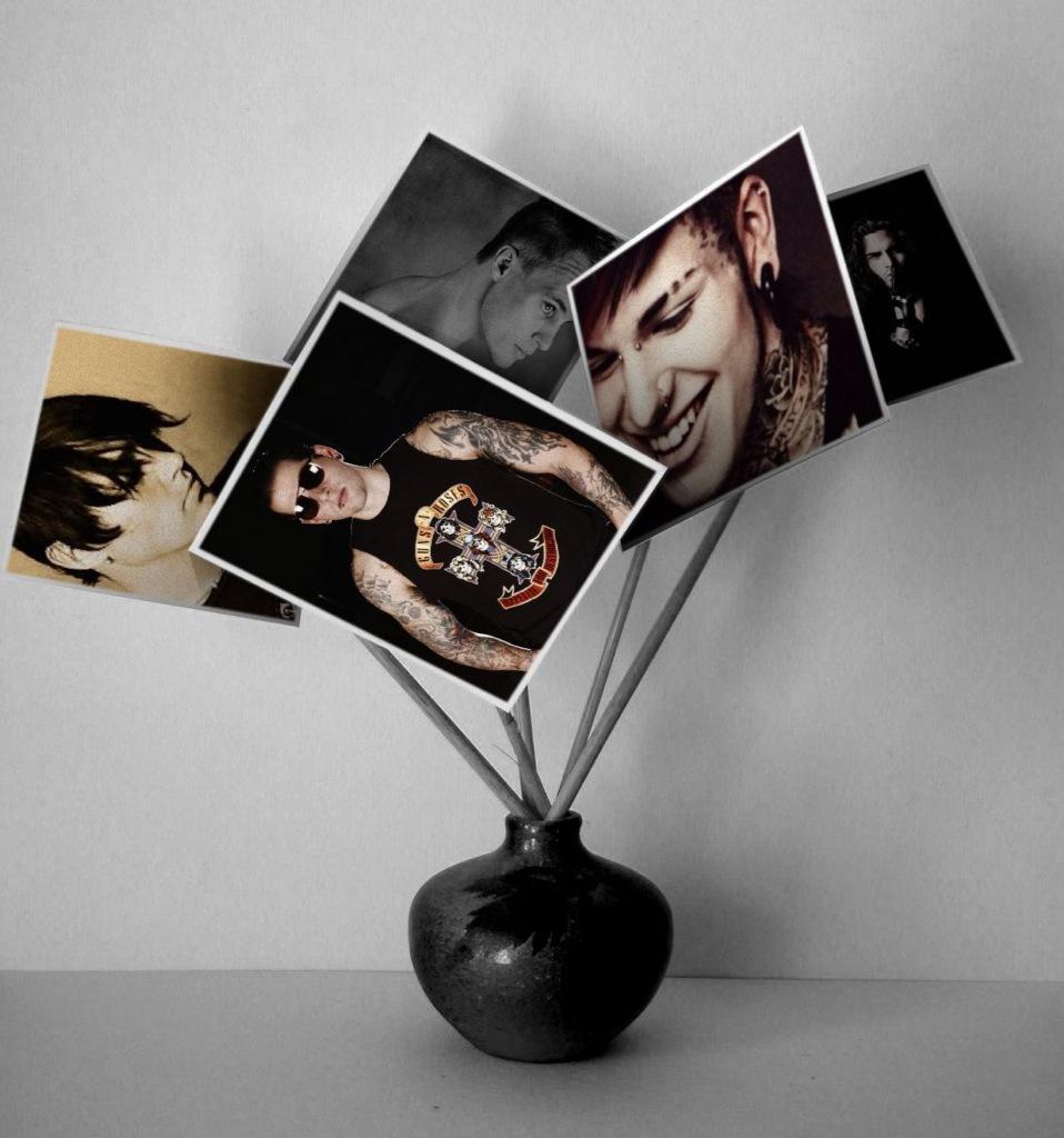 LaneNancy's tweet photo. #FF #SexySoleRegret @Jacob_SR_RP @Adam_SR_RP @Owen_SR_RP @Gabe_SR_RP @Kellen_SR_RP Follow All Now http://t.co/8GOcU5qKzS