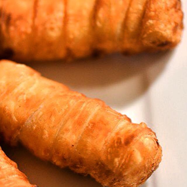 Los mejores tequeños!!!! Al mejor precio !!Y la cantidad que quieras !! Ricos y Crujientes!!!