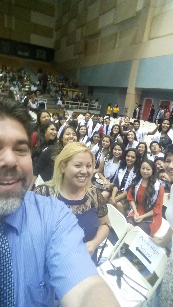 ngosuna's tweet photo. AVID Graduation! @PerrisHigh #PHSAVID #Future #collegebound http://t.co/UGYfKg36QV