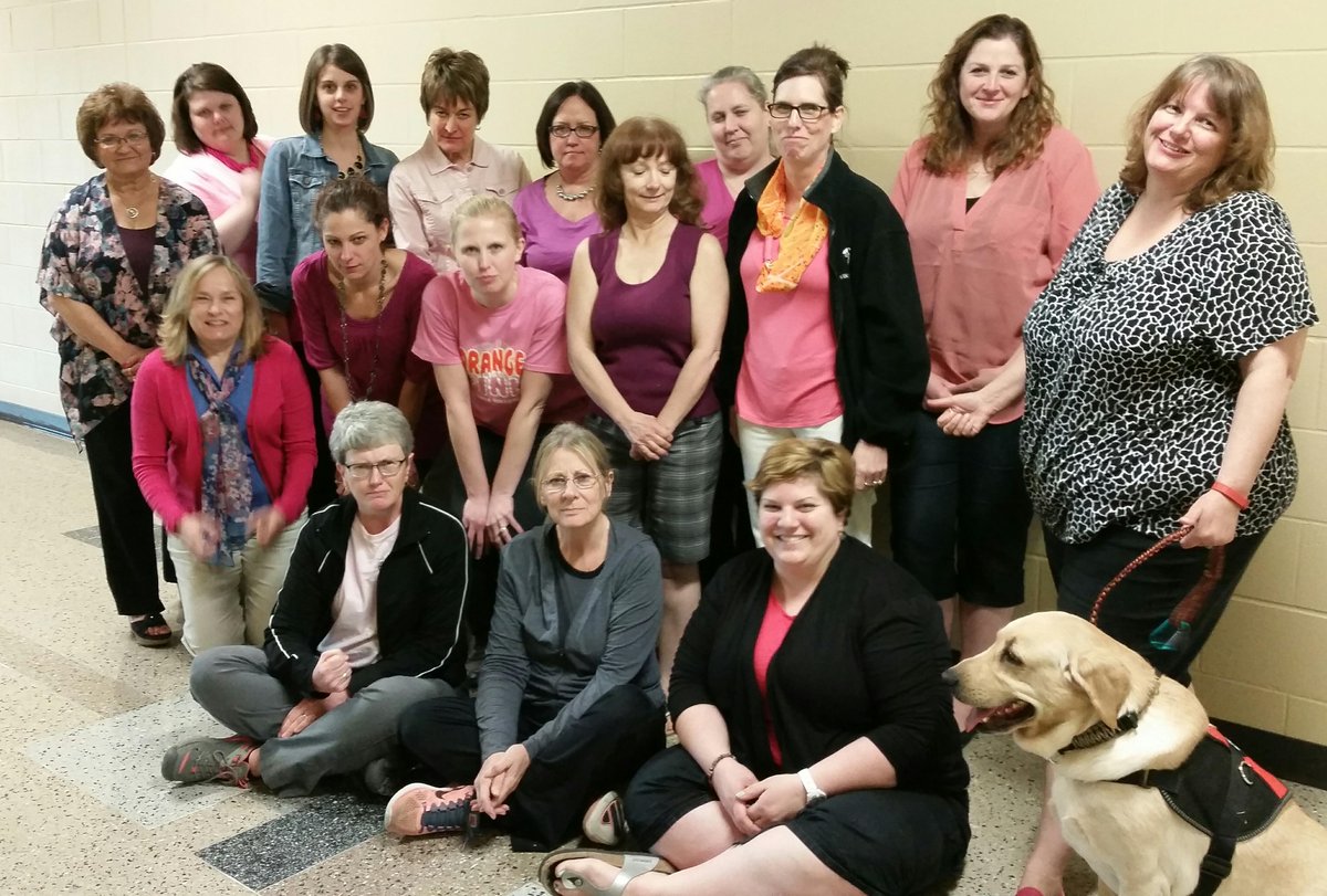 ajrasmussen's tweet photo. #PinkApril30 This Applying Real Colors Class is supporting our fellow teachers. @IowaSEA http://t.co/q9alY61PMr