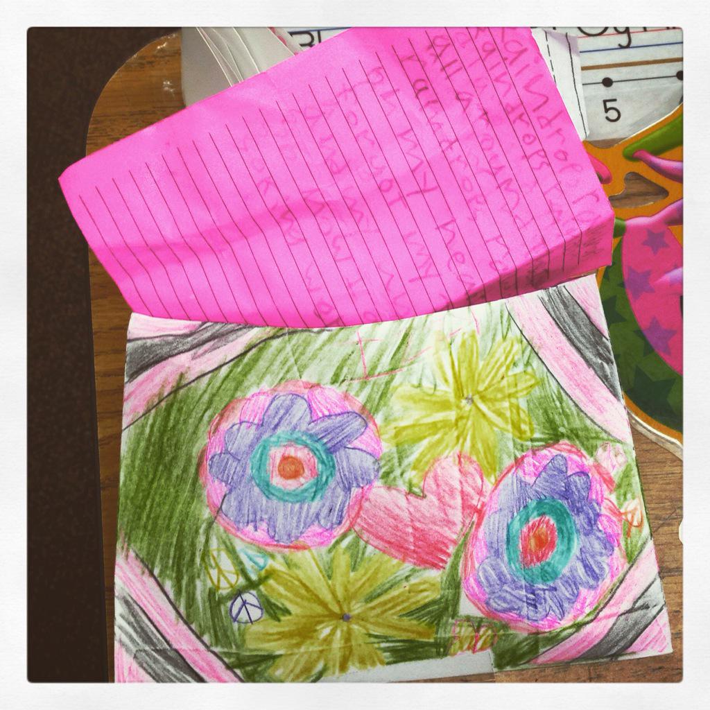 WendyFunk2's tweet photo. Desk pockets full of poems for #poeminyourpocketday #pennpanthers #petk12 http://t.co/RcdZdfKbRB