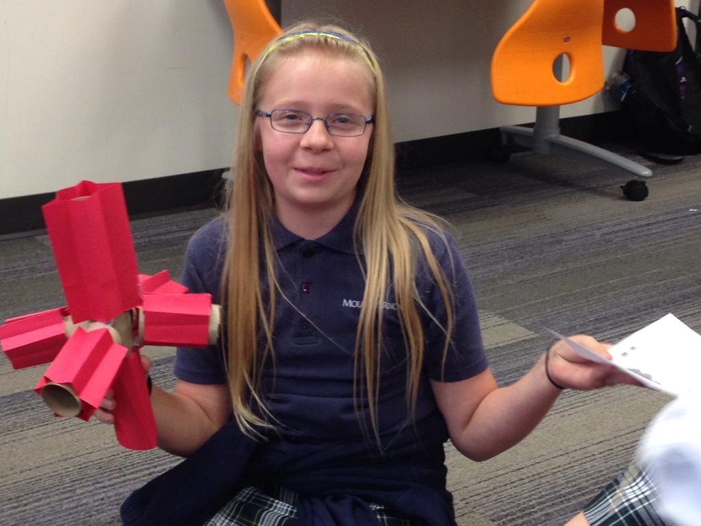 AMTRutledge's tweet photo. Sharing 3D shapes inquiry projects #ipromini #math #mvpschool http://t.co/ykIO9x5w4G