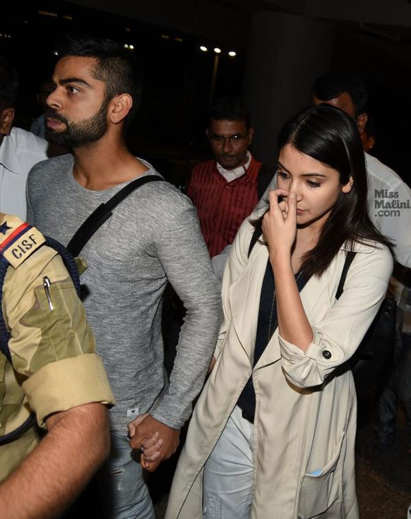 SirJadeja's tweet photo. #HappyBirthdayAnushkaSharma Keep smiling, Keep supporting. ☺
Love From Entire Team India! Stay Blessed!. http://t.co/nrOWy6HeaO