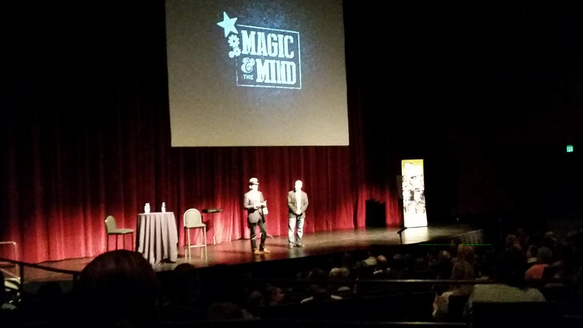 LVSciFest's tweet photo. @ApolloRobbins and David Copeland are blowing some minds tonight at #magicandthemind! #lvscifest http://t.co/xoBgJjWrul