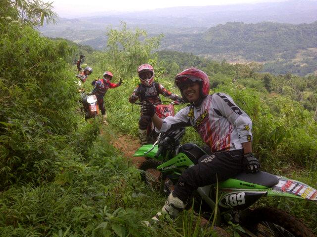 kanseptian's tweet photo. #tratc #tanggeung #ATC http://t.co/rNyf7GEX3N