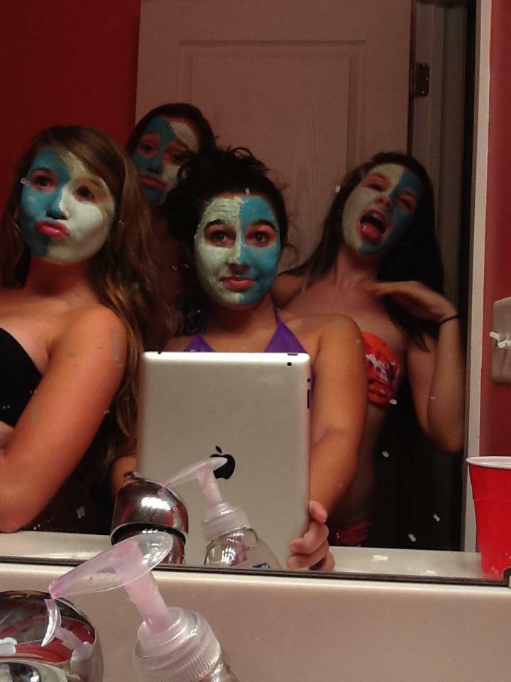 hannahderickson's tweet photo. hbd to my crazy lady lysm thx for making me laugh until I cry & attacking shea w/me π#burlesque #itstrill @Ai_leen20 http://t.co/IOasqcIRQJ