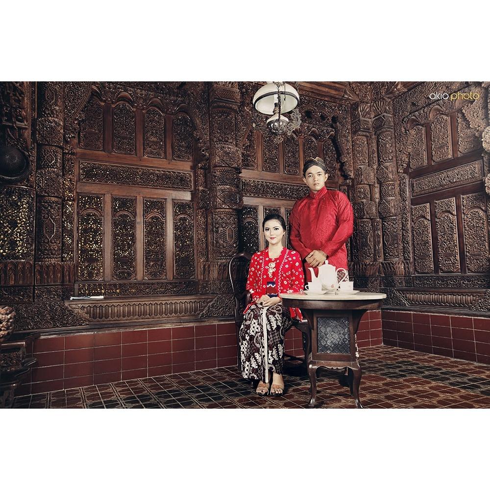 galih_nanda's tweet photo. love #adamdandila #preweding #tradisional #java #vintage #maerokoco #kampunglaut #prpp #semarang  #semarangpreweding http://t.co/sWiAKgCOL2