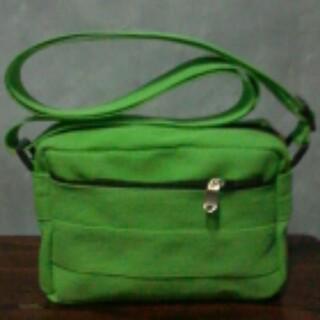 lestarihouse's tweet photo. Tas a3..selendang..@50 k http://t.co/IFV1cfcyU7