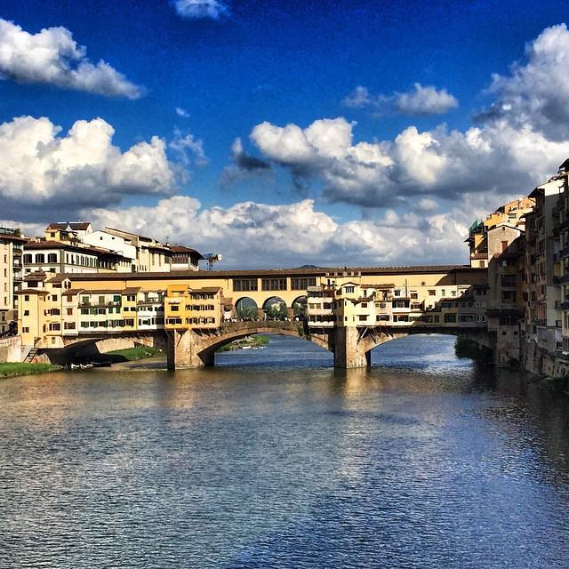 hotel_la_pace's tweet photo. Thousand Faces of #Tuscany Ponte Vecchio #firenze #florence #floransa #tuscany #toskana #bridge #ponte #pontevecchi… http://t.co/bEwGtyJ6B5