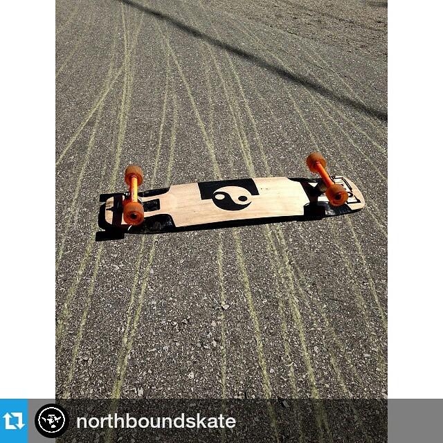 m_mediouni's tweet photo. When you are feeling chalky :) #Repost @northboundskate
・・・
Top shelf living 🍁
@ionicfluxx 
#ionicflux #rolllikehel… http://t.co/8eJTSFboT6