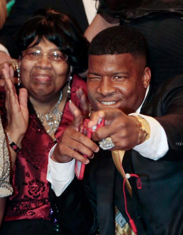 brgridiron's tweet photo. Full #NFLDraft grades for every 1st round selection http://t.co/ajdnNeRb8E http://t.co/Cmapcy2cl2
