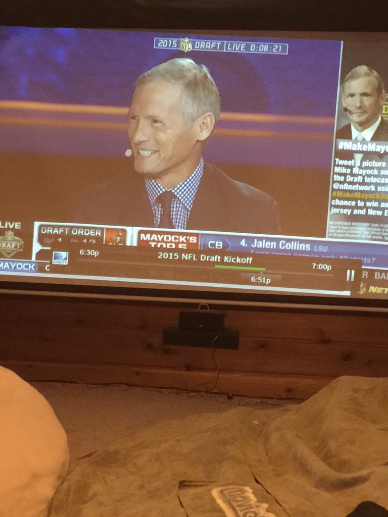 CoachSuapaia's tweet photo. @nflnetwork #MakeMayockSmile http://t.co/uL71nOODzK