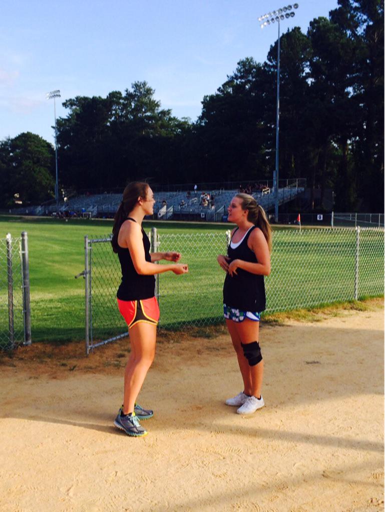 morgaaanb's tweet photo. Happy Birthday @naylorkate 🎉 you are literally the best thing ever and sixteen never looked so sweet💞 #bcCAKE 😏🎂 http://t.co/28zAwCNdxi