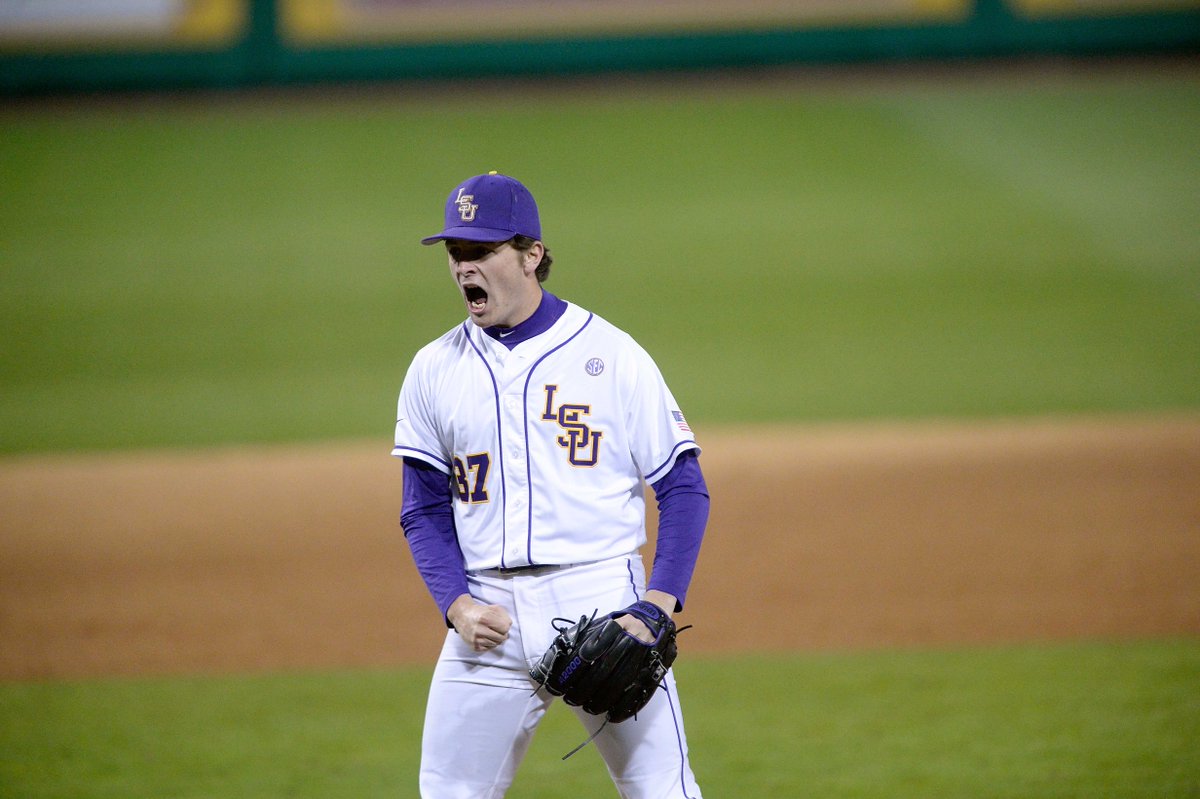LSUbaseball's tweet photo. FINAL/14: LSU 5, MSU 3
Tigers take game one of the series and return to action Friday at 7 p.m. on ESPNU http://t.co/wxSsr7XRKh