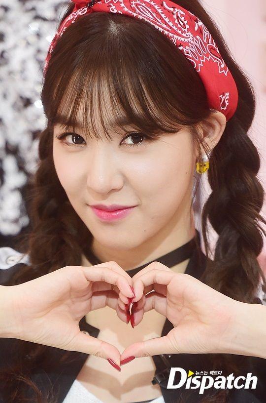 韓流ツイッター スターキャスト 少女時代 ティファニー Mcに挑戦 Http T Co Riaonucotq Http T Co i9ywoz4g