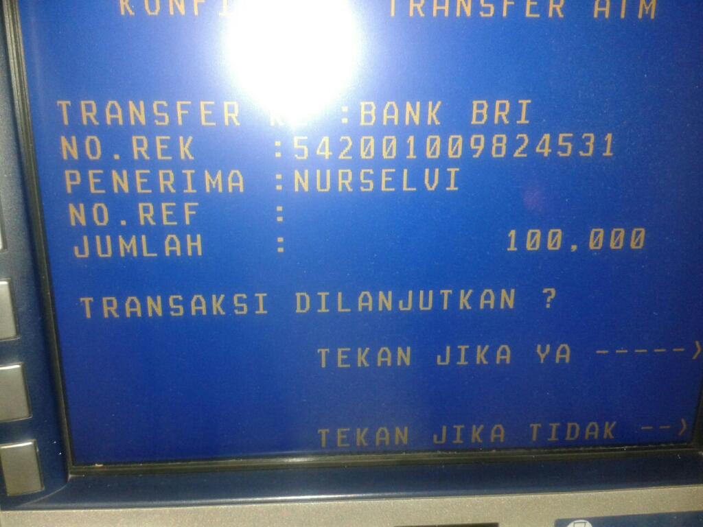 vendetta_14's tweet photo. @Putri_Bubu69 @Tanteginasange jangan dipromote tante.. penipu dia setelah dtranfer wa langsungdi blok #plisRT http://t.co/Ewlgmogg0F