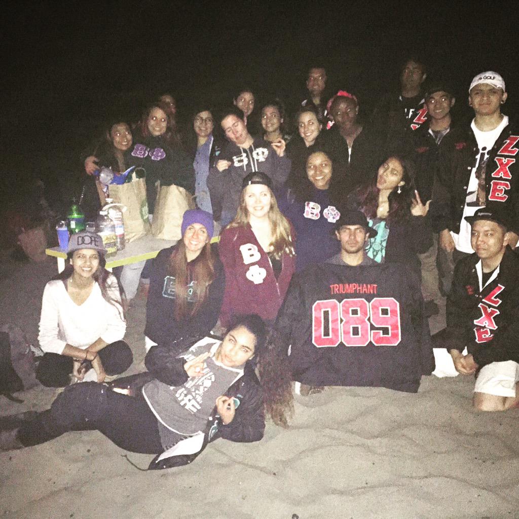 SFSU_BetaPhi's tweet photo. Thank you to everyone that came out to our bonfire tonight ! http://t.co/TNgfLJO1Um