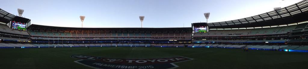 7AFL's tweet photo. What an unbelievable setting for tonight's momentous occasion. #Malthouse715 #AFLBluesPies @CarltonFC @CollingwoodFC http://t.co/vjU1ct6jxs