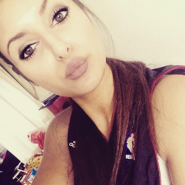 What_Daa_Hell's tweet photo. New #PP http://t.co/fxNAH5d51R