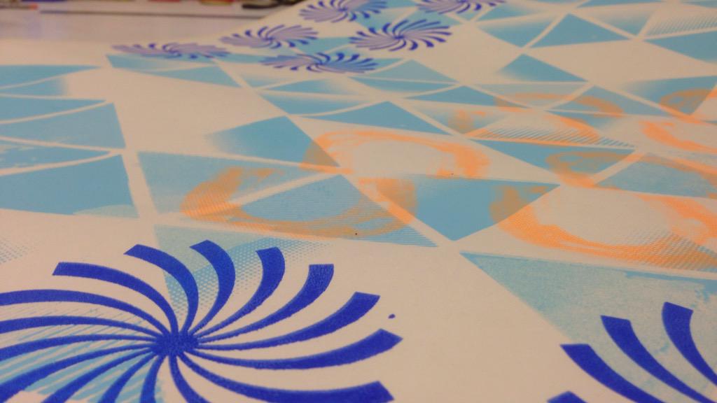 Phone battery did a runner last night, here's the next colour. #machine2015 <a href="/LauraKateDraws/">Laura-Kate Draws</a> <a href="/THATGIRLARTIST/">THAT GIRL</a>