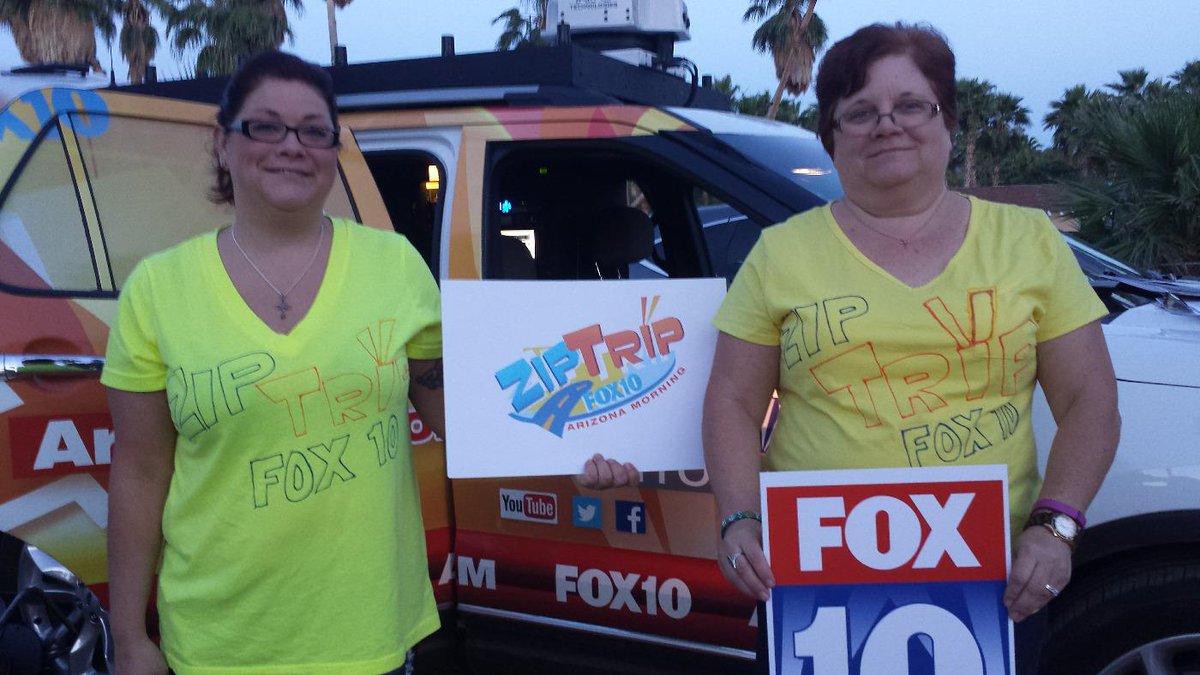 Early risers coming out to wildlife world zoo..and they made their own zip trip shirts! <a href="/Fox10AZAM/">Fox10ArizonaMorning</a>