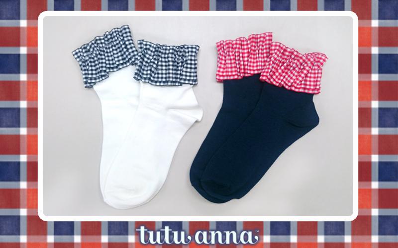 チュチュアンナ チュチュアンナの靴下 ギンガムチェックのリボンをふんだんに使ったガーリーな靴下 ギンガムチェックシュシュ付きソックス 378 コーデの主役になれちゃう1足です ぜひチェックしてみて下さい Http T Co Zvl94p2uht Twitter