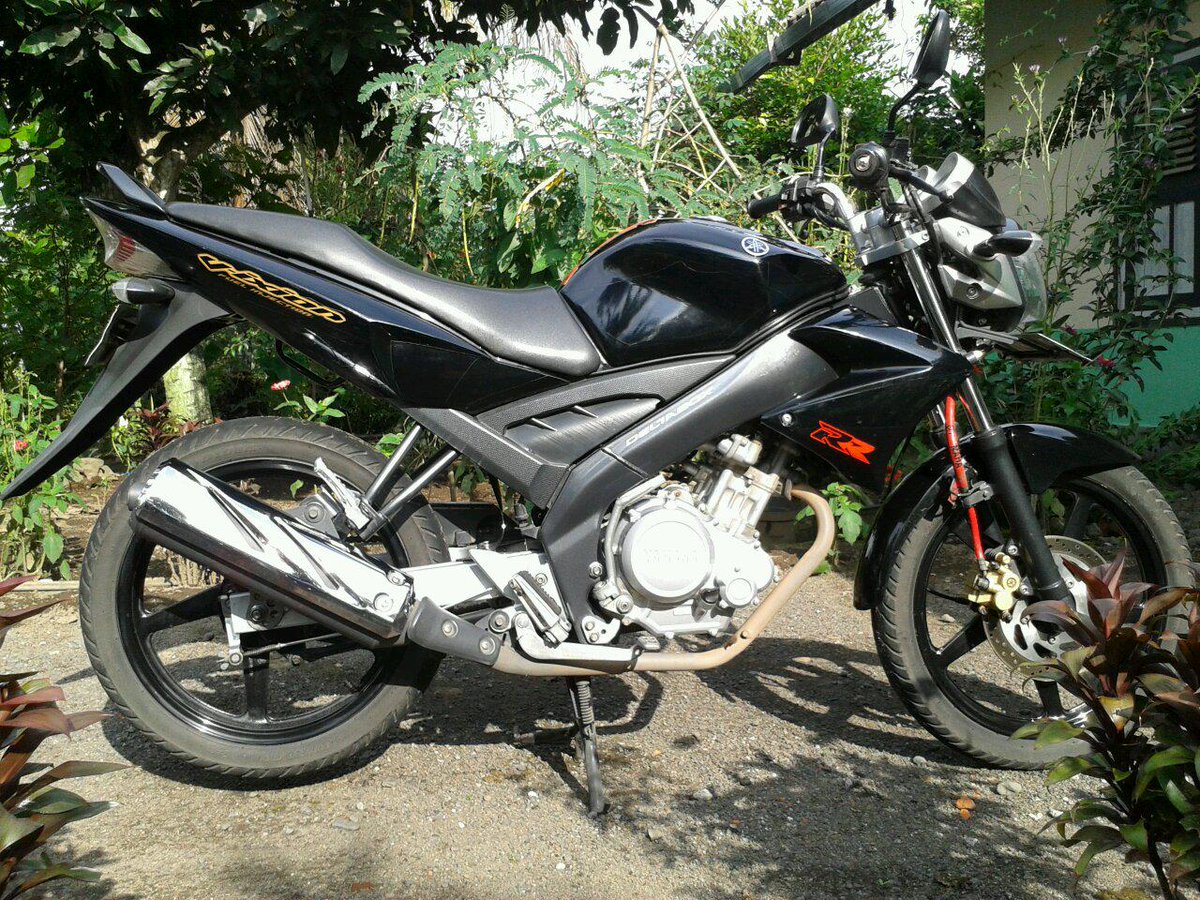 LuckiTOard's tweet photo. BU yamaha vixion 2011, Rp. 17,5jt (nego) wilayah turen, WA: 08977559151 @FJBTuren @infoturen http://t.co/yW3ohiMzFL