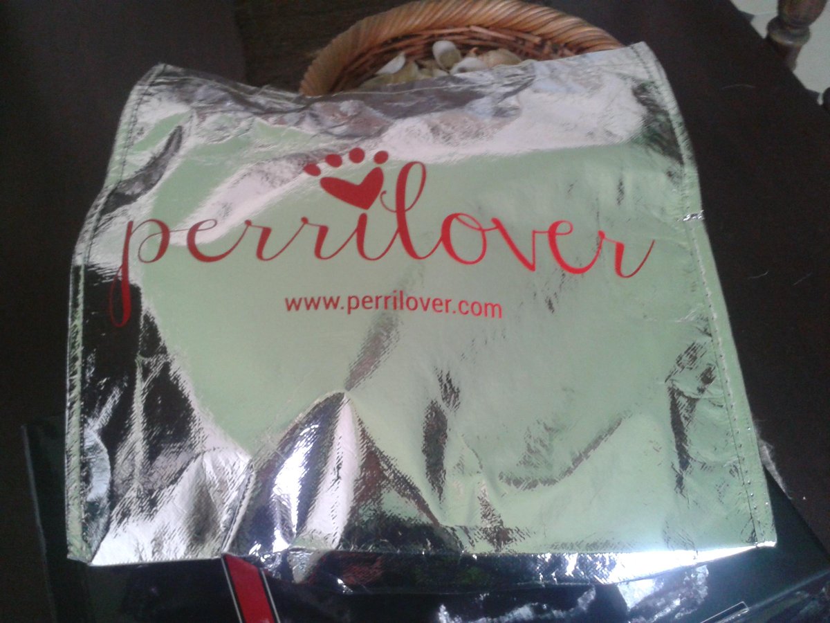 AnaTorresA's tweet photo. Es el cumpleaños de @Ramses_elperro y ya tiene su regalo preparado de @perrilover http://t.co/JRB7c1T6Y5