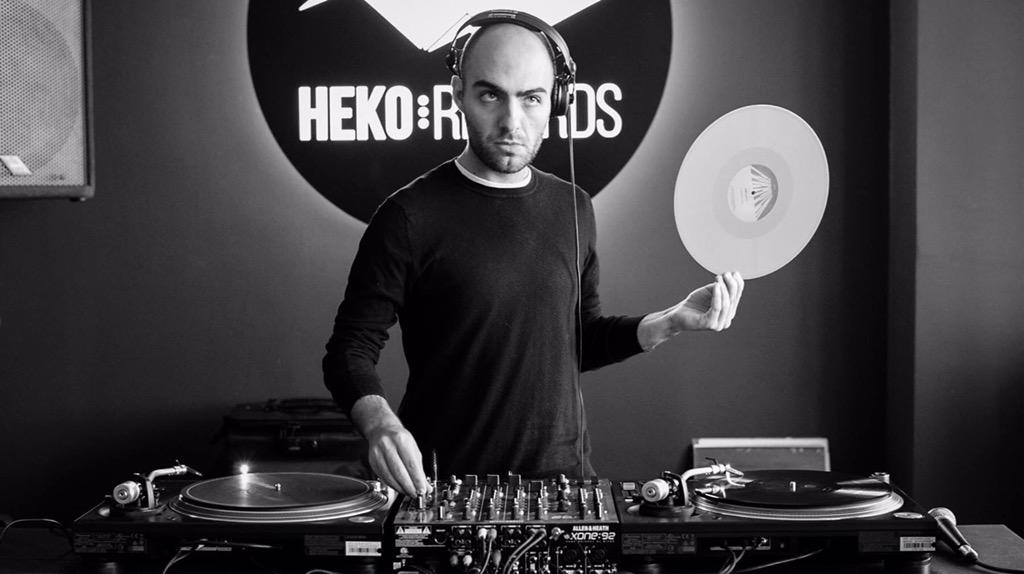 Heko_Records's tweet photo. @GiammarcoOrsini Video Shooting done...stay tuned!!!

#hekolab #shooting #label #clubculture  #deephouse #house http://t.co/J41INZ1iiR
