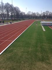 Hoogeveen trots op nieuwe atletiekbaan. hoogeveen.nl/Actueel/Nieuws…