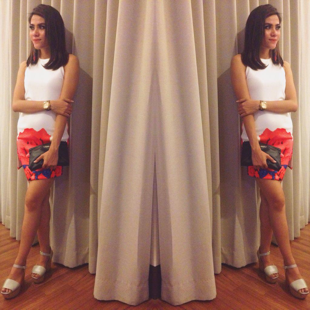 belanis's tweet photo. A Sunday kind of love 😻🌸@CITYLIFE_SBOTV #OOTD #WLSofficial http://t.co/rbQ5sn4T8B