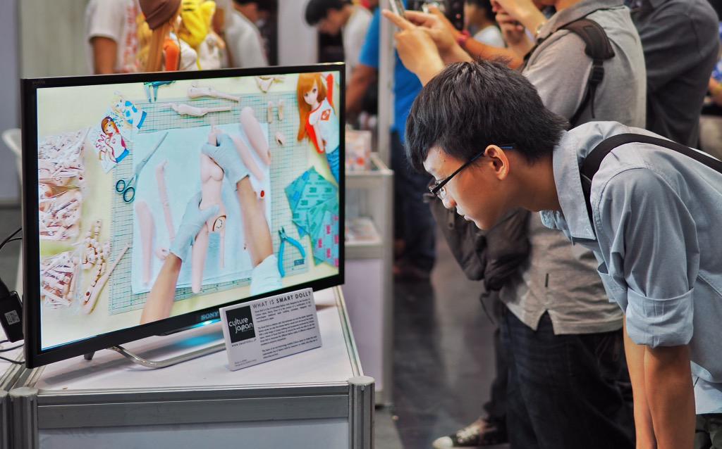 kodomut's tweet photo. Haven't watched the #SmartDoll commercial? You can catch it at our #AFATH booth http://t.co/G7X7QEKWzB