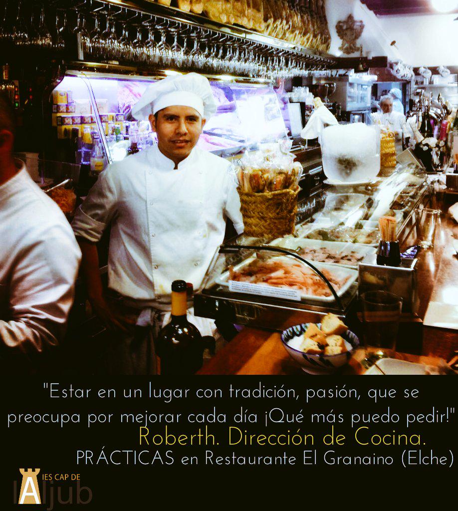 ehosteleriasp's tweet photo. #FelizDiaDelTrabajador!! El alumno @Roberth_ST nos habla de la suerte de hacer las prácticas en un gran lugar #FP http://t.co/QLSA9iPGRX