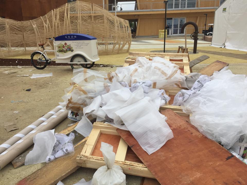 andreasoban's tweet photo. #esclusiva from @Expo2015Milano la prima foto della @Sweet_Bike di Grom @dissapore thks @CarlottaGirola @GelatoNews http://t.co/eCA5a3WKVQ