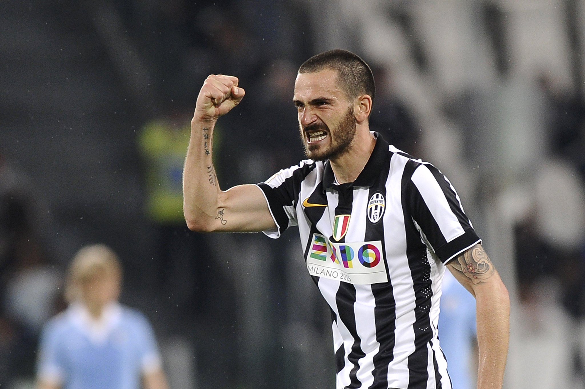 Happy 28th birthday to Leonardo Bonucci. No Serie A defender has completed more passes than him this season (1,518). 