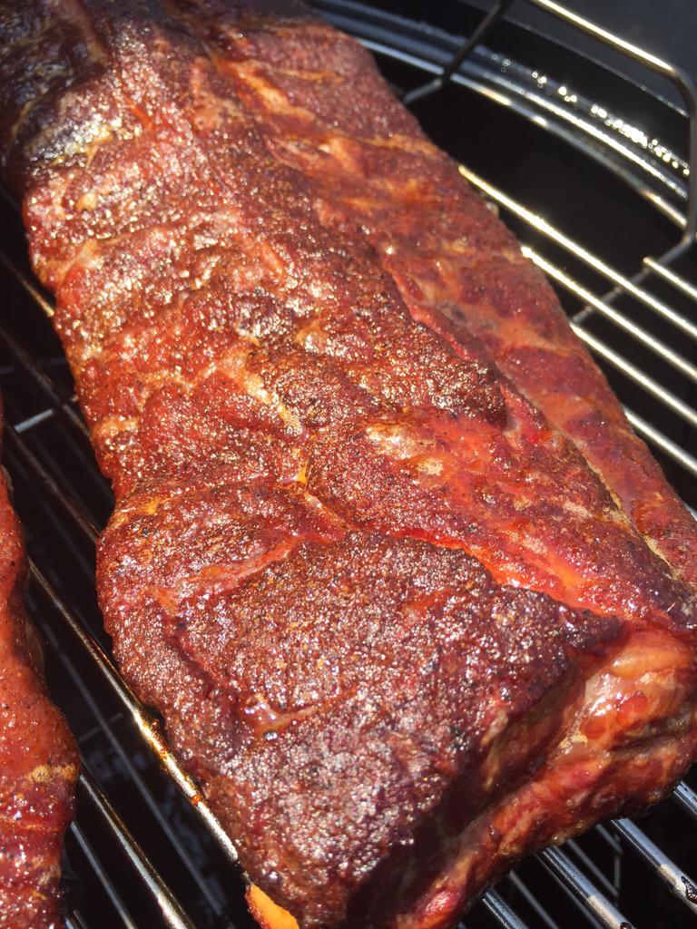 BBQBobTrudnak's tweet photo. It's a BBQ rib weekend at BBQ Bob's! Sweet,salty, spicy dry rubbed ribs #BBQ #alpharub http://t.co/vBkwlD6qPL