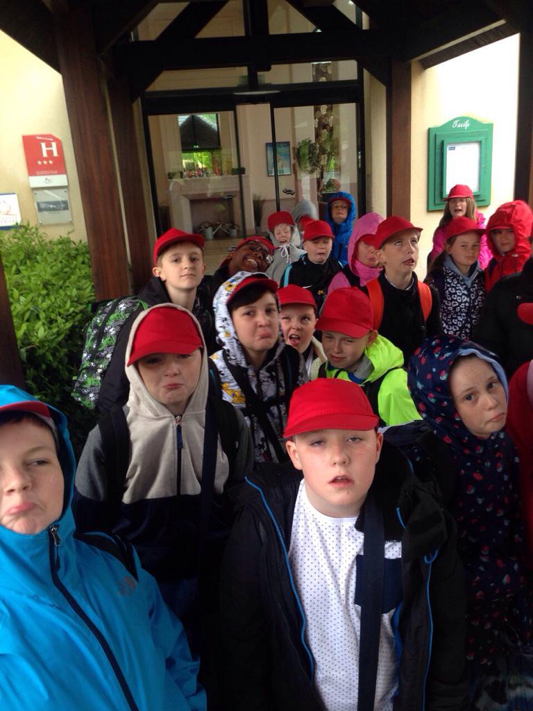 Sad to be going home after a wonderful time in London/Paris. We will be back at school at 6.30pm, traffic permitting!