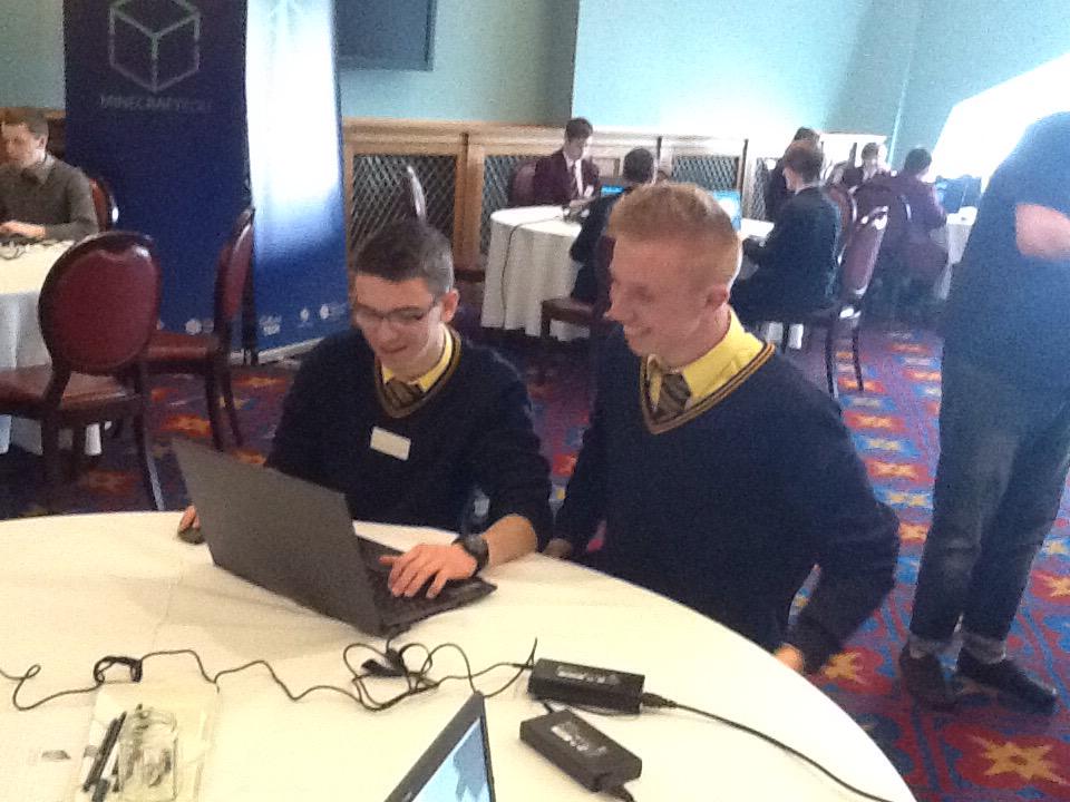 smgstech's tweet photo. #BelTech15 @smgstech Minecraft Workshop http://t.co/yjeYwXQqWF