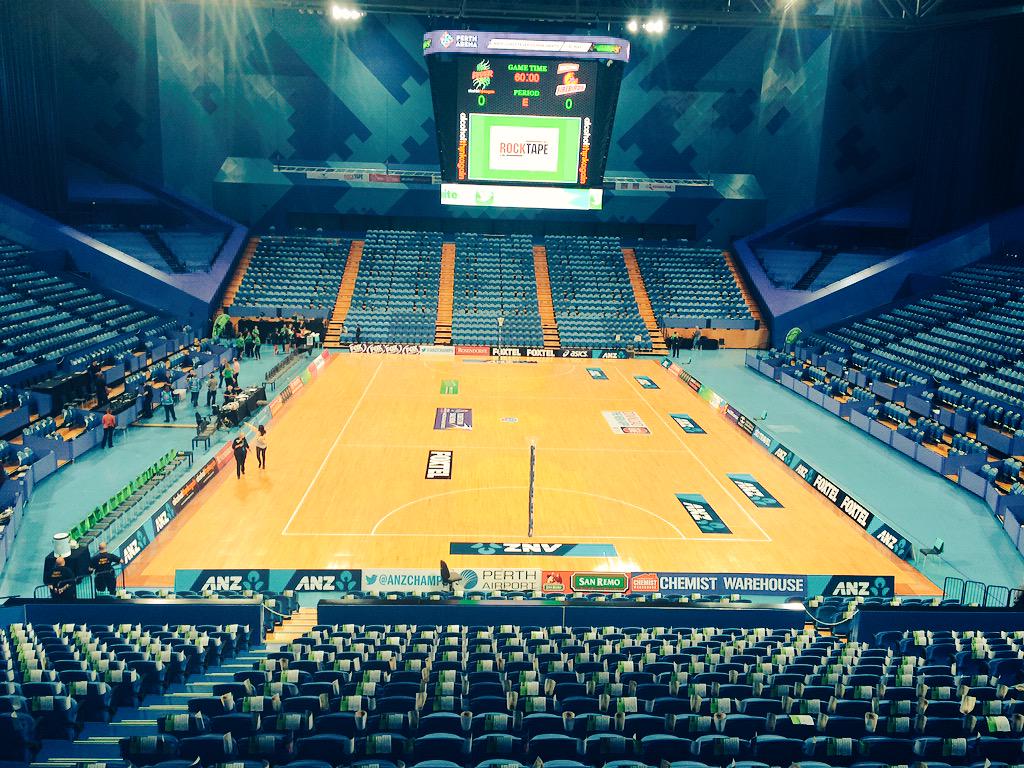 daws79's tweet photo. @WestCoastFever All set for the big game at the @PerthArena #seeningreen #timetounite http://t.co/pgmG8j7Fss