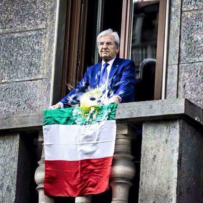 lmcapuano's tweet photo. Fedeltà alla Repubblica, questo è @ilnotariato  @matteorenzi @AndreaOrlandosp @angealfa @giovaninotai http://t.co/Ah3JnBVJOf
