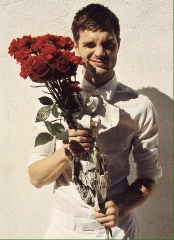ayedornan's tweet photo. Happy birthday to my favorite💞 @JamieDornan http://t.co/5ApZdogTJ1