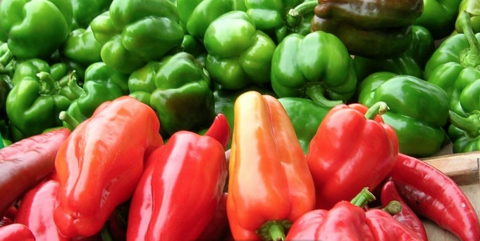 LivinginLoCo's tweet photo. Loudoun #farmersmarkets open this weekend. Two in Ashburn http://t.co/OHPzIv6p9G http://t.co/N5rAQNchqH