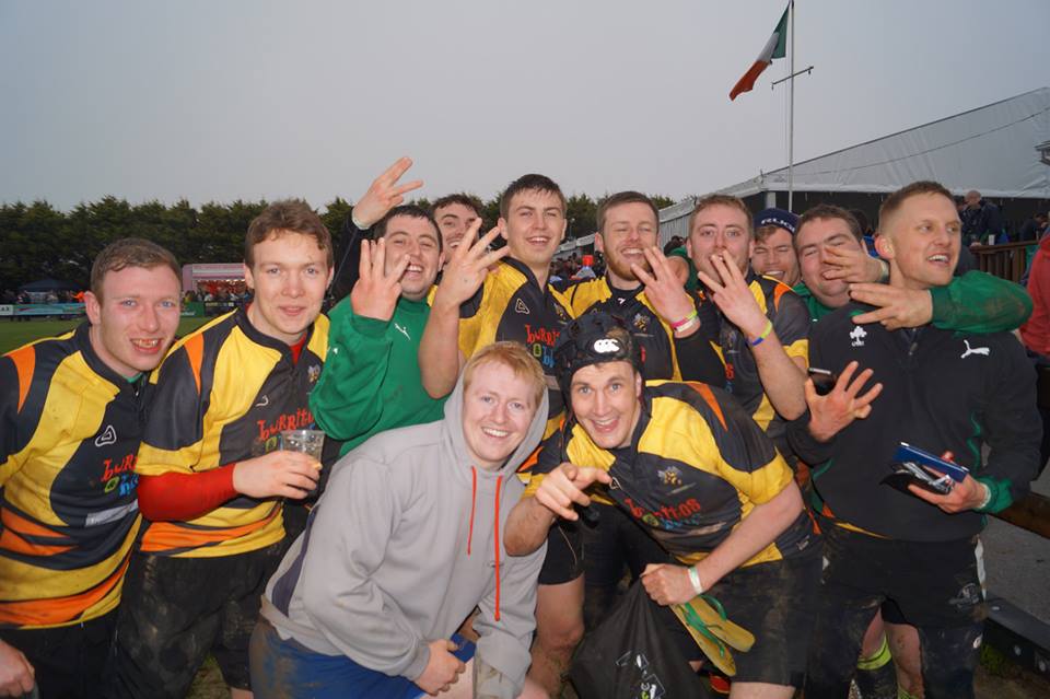 SillyOldWasps's tweet photo. .@Hulkamaniacs7s @Cookies7s #BlackAndYellowBlackAndYellow http://t.co/FVNDF4BuPU