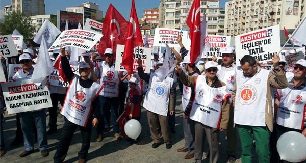 sendikahaber's tweet photo. Pak Metal İş: 'Asgari Ücretlinin Alım Gücü 1993’ün Gerisinde' http://t.co/Rapf8mI0ai #1Mayıs @Aksiyonisci http://t.co/J5Fwvmgkge